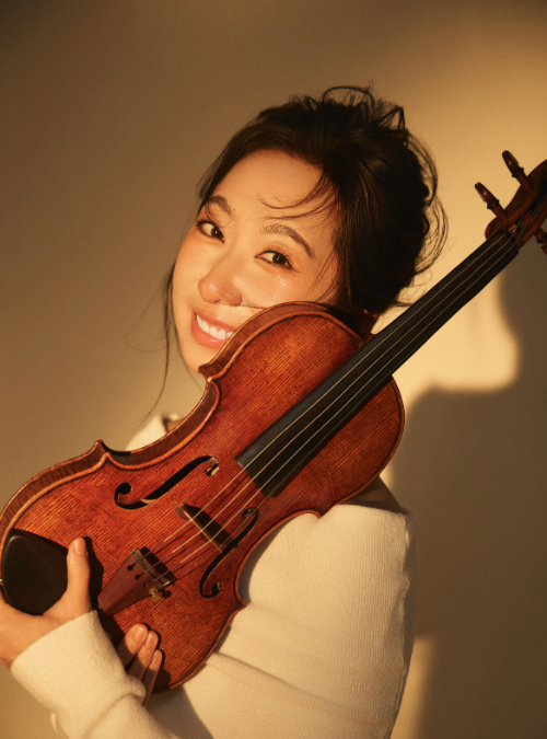 bio photo 1 2 500x675